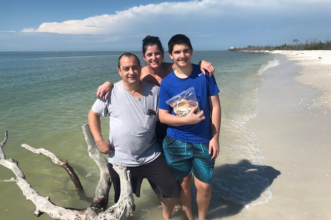 2 Hour Dolphin, Birding and Shelling Tour - Birds, manatees, turtles, and seasonal sightings