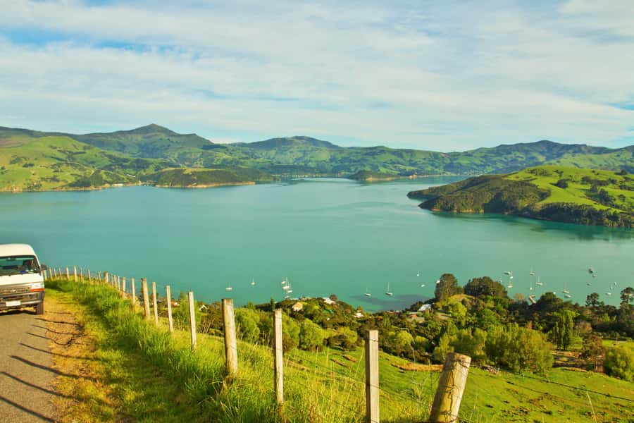 Akaroa: Pohatu Penguins Scenic Nature 2-Hour or 4-Hour Tour - Leaving Akaroa for the volcanic rim