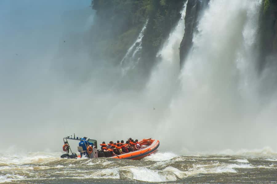 Brazilian Iguassu Falls,Bird park Boat Safari all tickets - What the strong ratings tell you