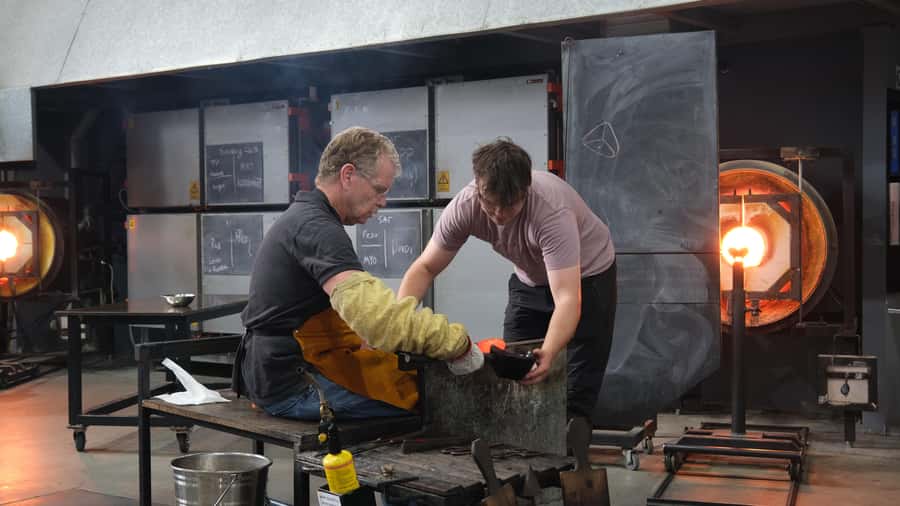 Canberra Glassblowing Experience: Make Your Own Bird - Key points to know before booking