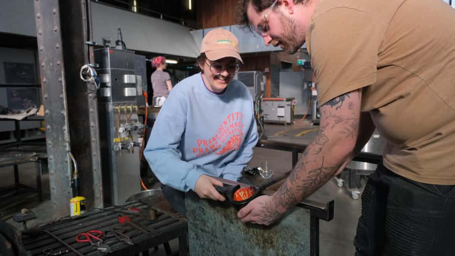 Canberra Glassblowing Experience: Make Your Own Bird - What Makes the Bird a Good Souvenir