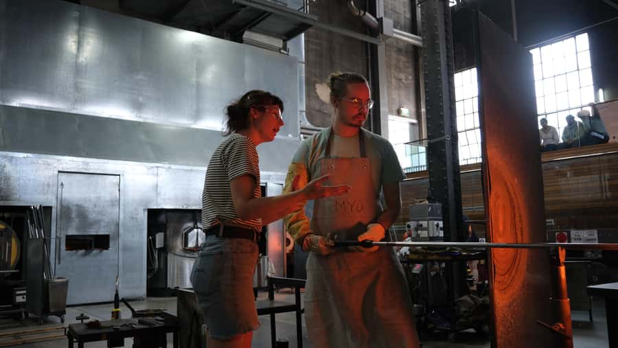 Canberra Glassblowing Experience: Make Your Own Bird - Booking Flexibility and Practical Limits
