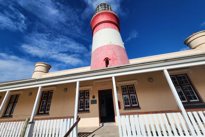 Cape Agulhas, Hermanus Whale Watching, Penguins and Wine Tasting - Stellenbosch is the competing final attraction