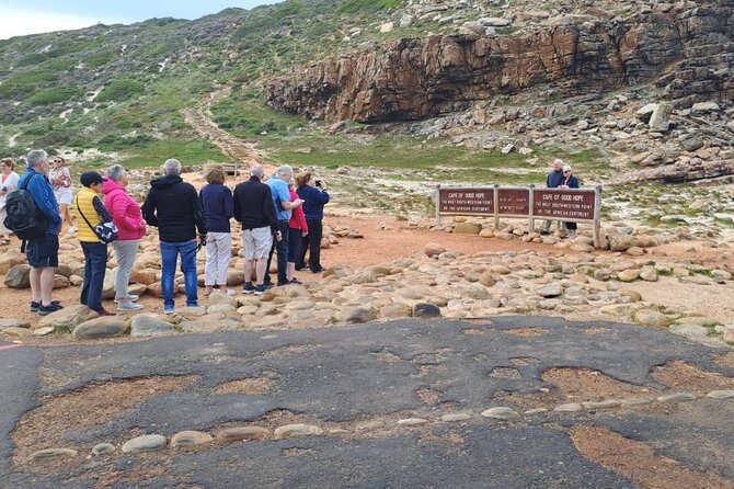 Cape of Good Hope-Cape Point & Penguins from Cape Town - Lunch in Simon’s Town comes before the penguins