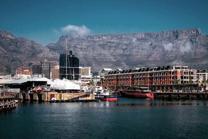 Cape of Good Hope-Cape Point - Penguins Private Tour Cape Town - Chapman’s Peak links Hout Bay with Noordhoek
