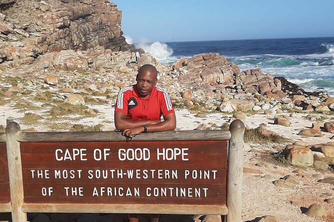 Cape of Good Hope, Penguins and Sightseeing tour - One day, eight Cape Town sights