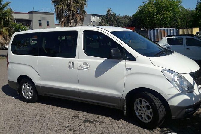 Cape Point Tour, Penguins, v Signal Hill & Coalstal drive. Wifi - Cape of Good Hope gives the day its geographic drama