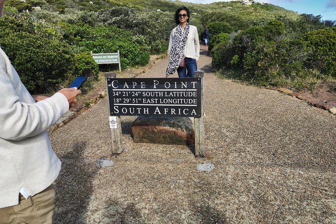 Cape Point Tour, Penguins, v Signal Hill & Coalstal drive. Wifi - Boulders Beach penguins and Simon’s Town