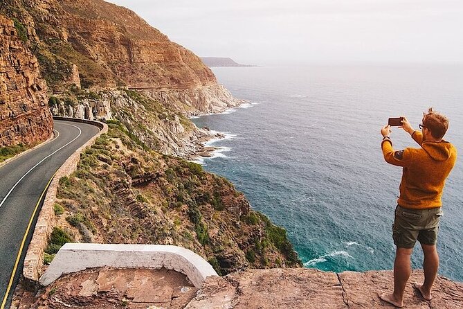 Cape Town Atlantic Helicopter Private Tour including Penguins Cape Point & Lunch - Simon’s Town and the Boulders Beach penguins