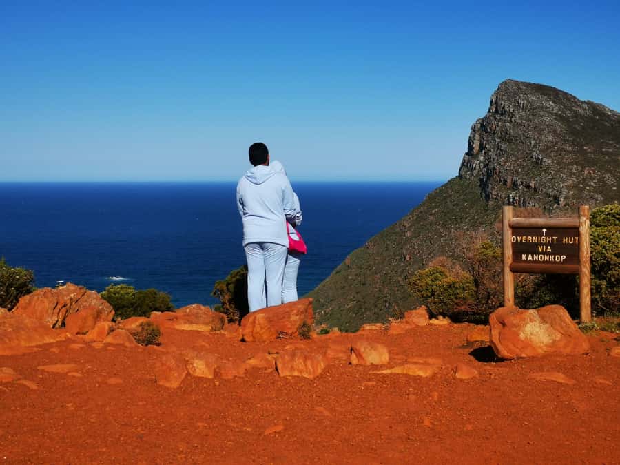 Cape Town: CAPE OF GOOD HOPE AND PENGUINS PRIVATE FULL DAY. - Chapman’s Peak Drive is the scenic centerpiece
