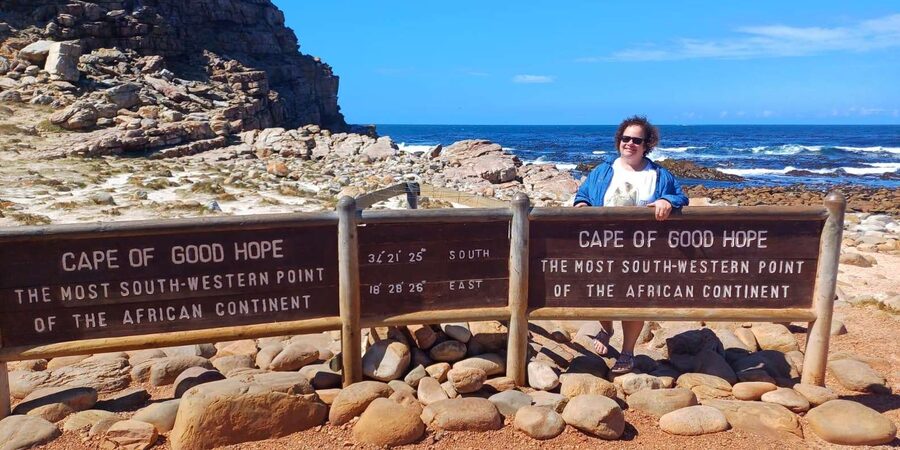 Cape Town: Penguins and Cape of Good Hope Sunset Tour - Boulders Beach and the African penguin colony