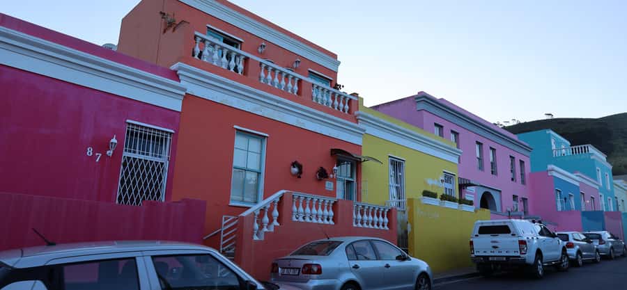 Cape Town: Peninsula, Penguins & Cape of Good Hope Day Tour - Simon’s Town and the Boulders Beach Penguins