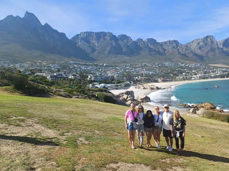 Cape Town: Robben Island, Cape of Good Hope and Penguin Tour - Simon’s Town and a practical lunch break
