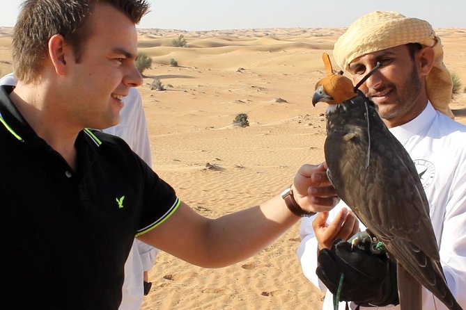 Falcon 1—Private Dubai Falconry Safari - The 5:00 a.m. pickup and ride into the desert