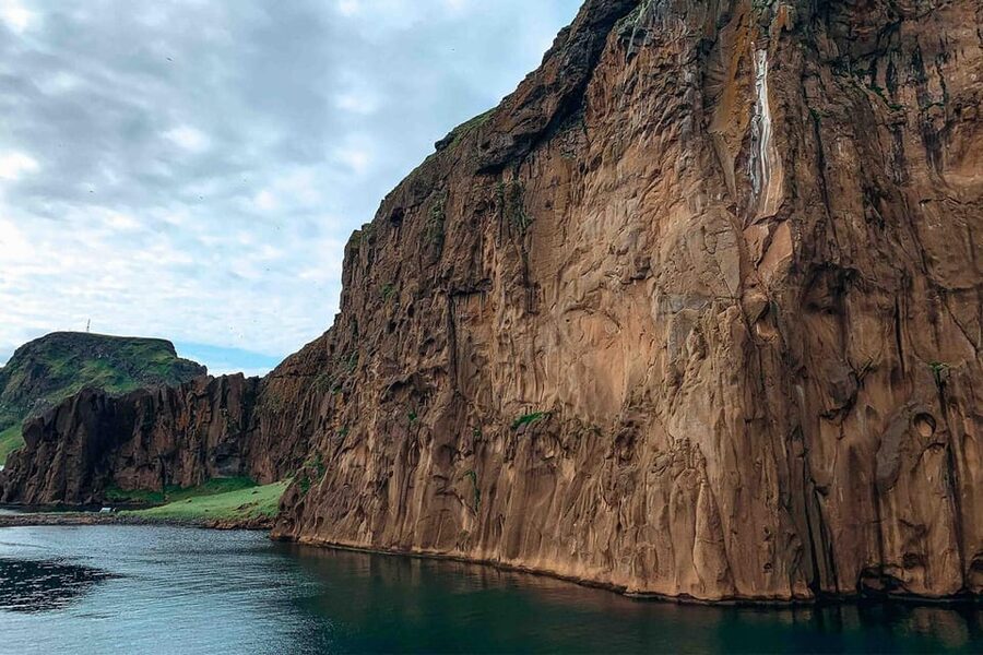 From Reykjavik: Puffin and Volcano Tour in Westman Islands - Puffins at Stórhöfði, with a little luck required