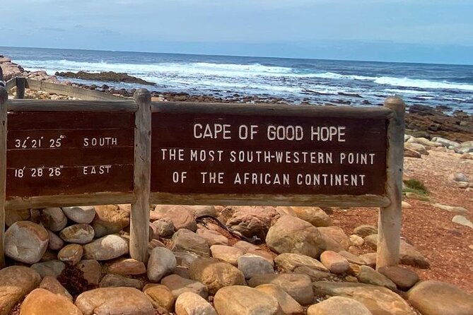 Full Day Cape Peninsula, Bo Kaap & Penguins Small Group Tour - Starting in central Cape Town at 7:00 am