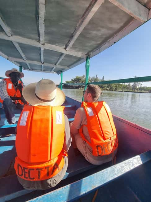 Lake Victoria Boat Ride, Birds Watching and Hippo Watching. - Crossing Lake Victoria by Boat