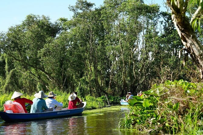 Mekong 2-Day Tour Floating Market-Bird Sanctuary-Flower Village - Sa Dec Flower Village and the seasonal date palms