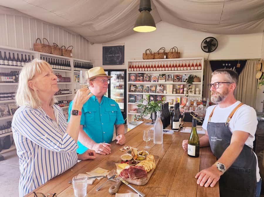 Melbourne: Boutique Phillip Island Wine, Dine & Penguin Tour - Why this Phillip Island day trip works