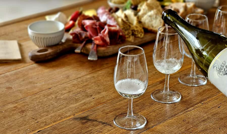 Melbourne: Boutique Phillip Island Wine, Dine & Penguin Tour - Starting with coffee at the Arts Centre