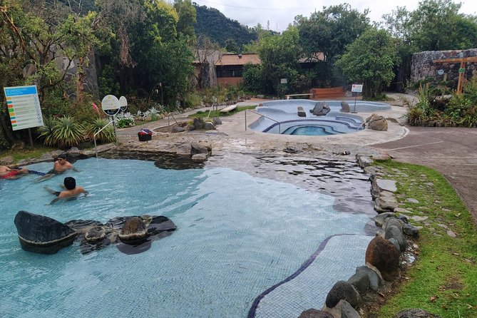 Papallacta Hot Springs & Guango Birding Reserve Private Tour - Guango Lodge and the river walk