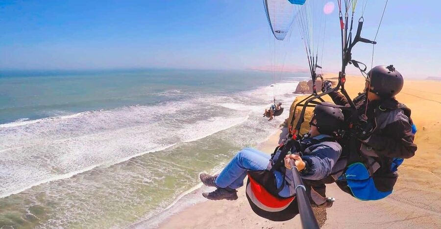 Paracas : Paragliding - Fly Like a Bird - Silent flight, wide views, and the real thrill