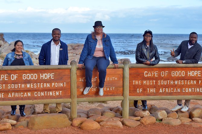 Private Cape Peninsula Tour, With Close Range Penguin Encounter From Cape Town. - Llandudno and Hout Bay along the Atlantic shore