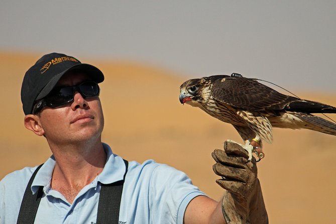 Private Falconry Experience and Nature Desert Safari in Dubai - Breakfast at Al Maha Desert Resort