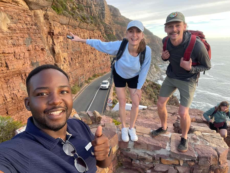 Private Tour:Cape of Good Hop>Chapman’s >Penguin>Seal island - Cape Point and the Flying Dutchman option