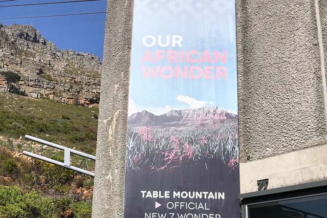 Private Tour: Table Mountain, Penguin Colony & Cape of Good Hope incl. Park Fees - Hout Bay and the optional Seal Island boat