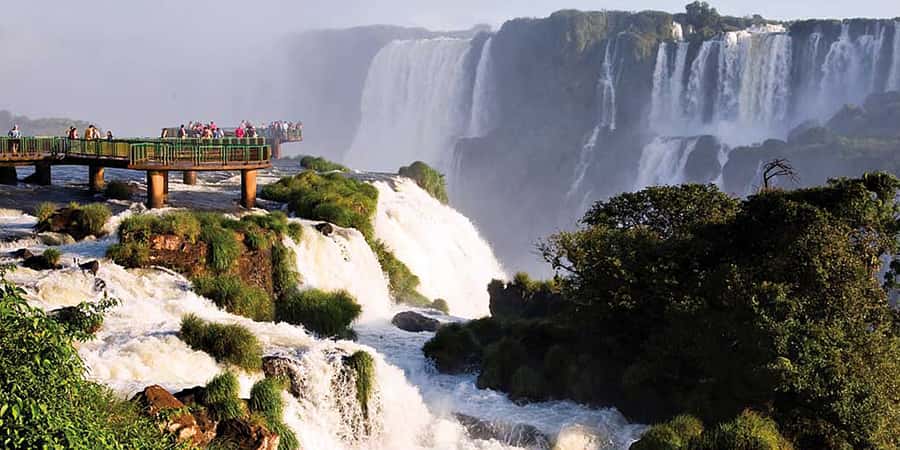 Puerto Iguazu: Iguaza Falls Brazilian Side & Bird Park Tour - The Brazilian falls walk: broad views, little hand-holding