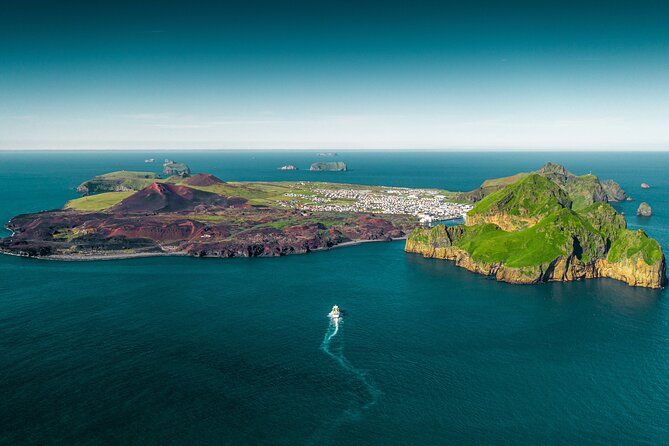 Puffin and Volcano Tour with Ebbi - Why Ebbi’s Heimaey tour feels different