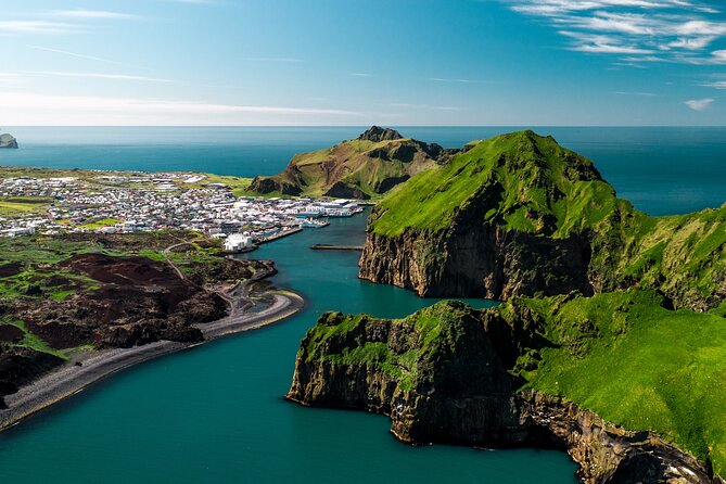 Puffin and Volcano Tour with Ebbi - Starting at the harbor in Vestmannaeyjar