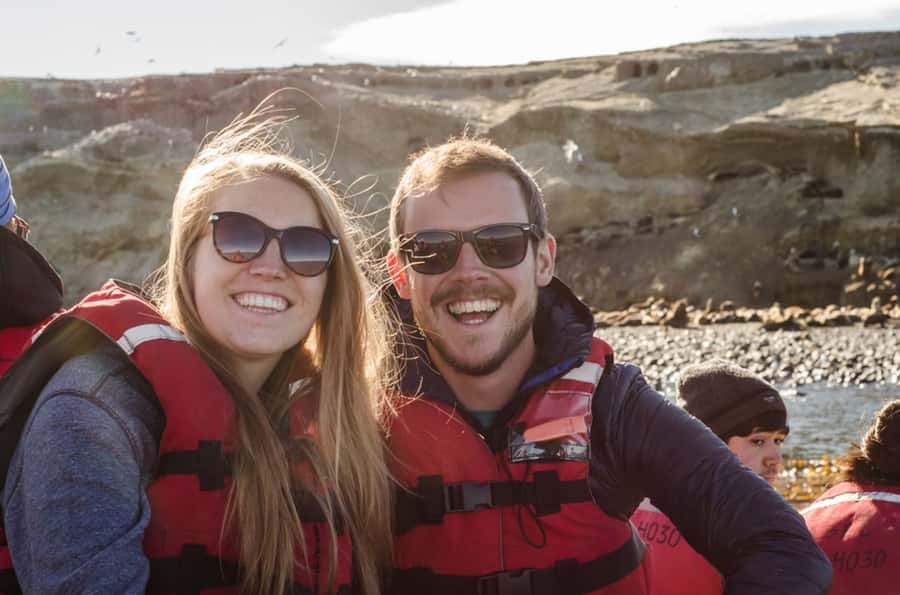 Punta Arenas: Walk with Penguins on Magdalena & Marta Island - The return ride, wildlife luck, and hot coffee