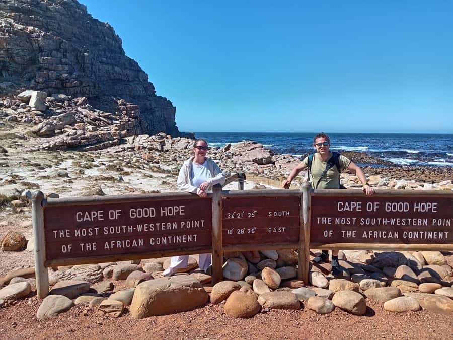 Robben island,Cape of good hope ,Penguin, Muizenberg,Bokaap - Chapman’s Peak Drive, one of the day’s best road sections
