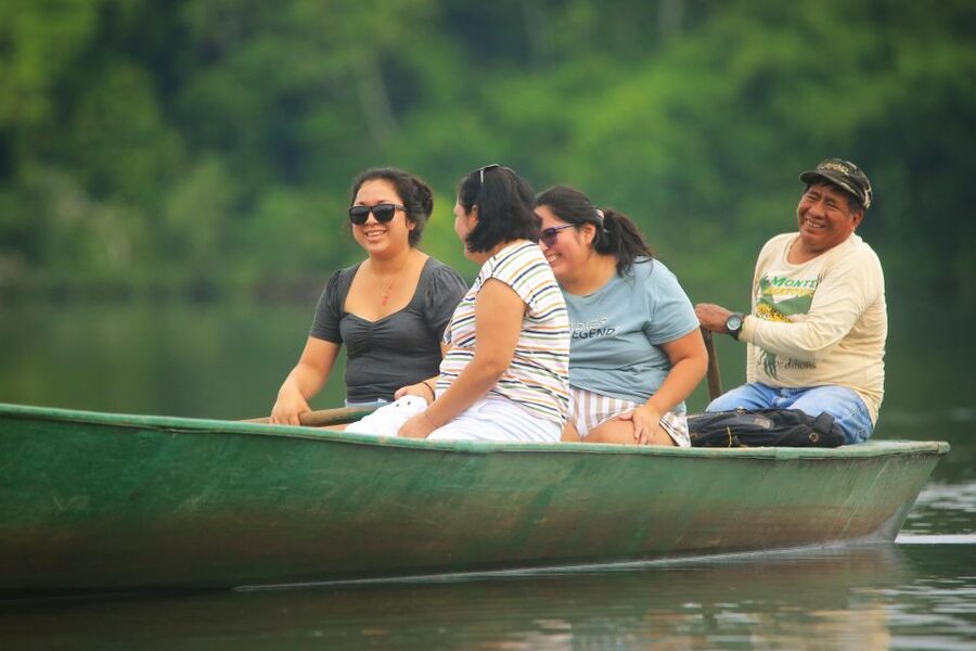 Sandoval Lake & Parrot Clay lick 3 Days/2 Nights - A night walk among insects and amphibians