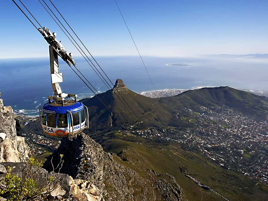 Table Mountain, Boulder's Penguins & Cape Point Private Tour - Who should book this Cape Town day tour?