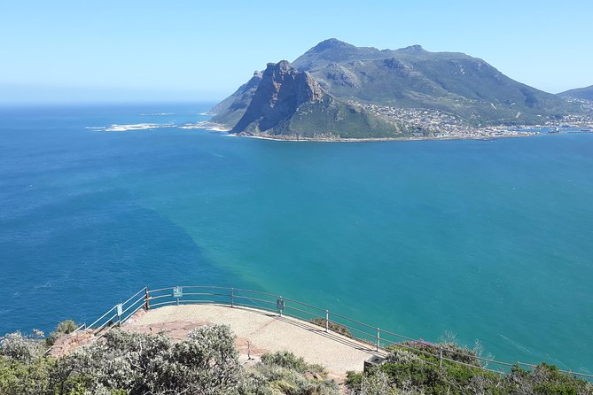 Table Mountain, penguin and Cape of good hope Fees included - Cape of Good Hope is a quick signpost stop