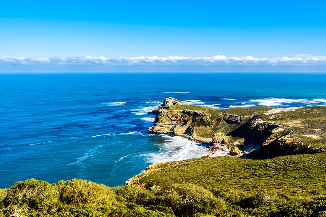 Table Mountain, Penguins & Cape of Good Hope Small Group Top Tour from Cape Town - Simon’s Town combines naval history and lunch